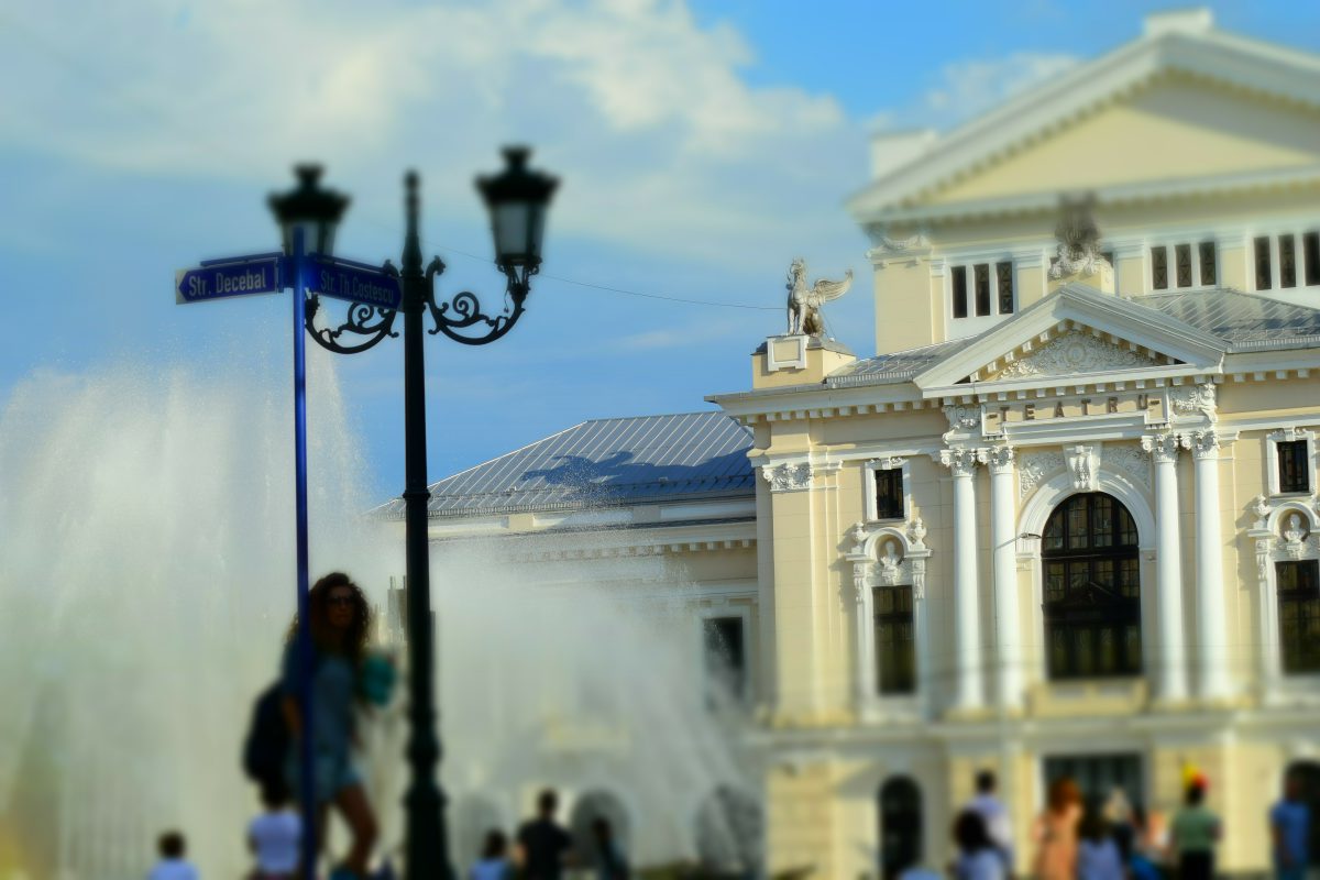 Azi despre ieri – 10 februarie 2017