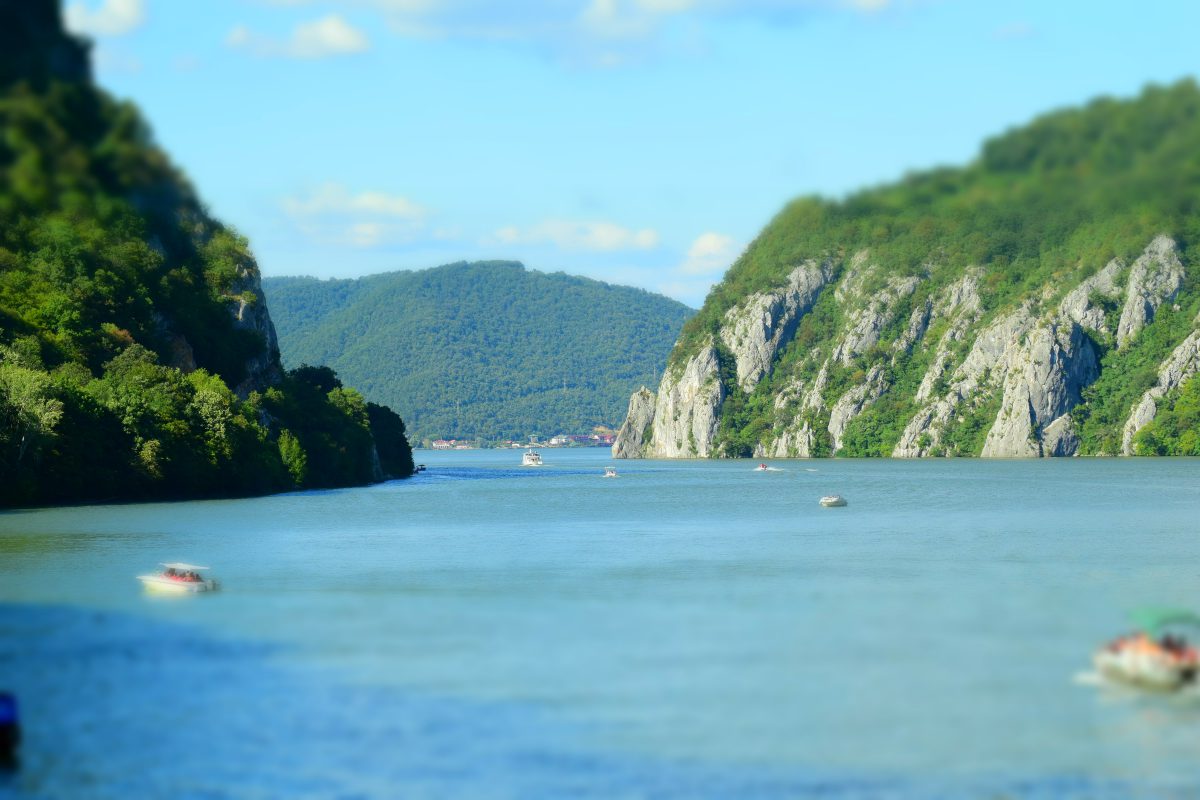 Azi despre ieri – 15 martie 2017