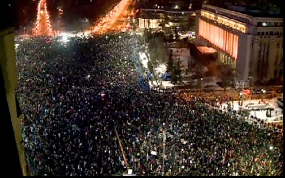 Protestele continuă! (audio)
