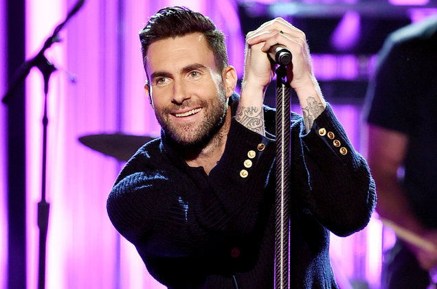 Adam Levine va primi o stea pe Hollywood Walk of Fame!