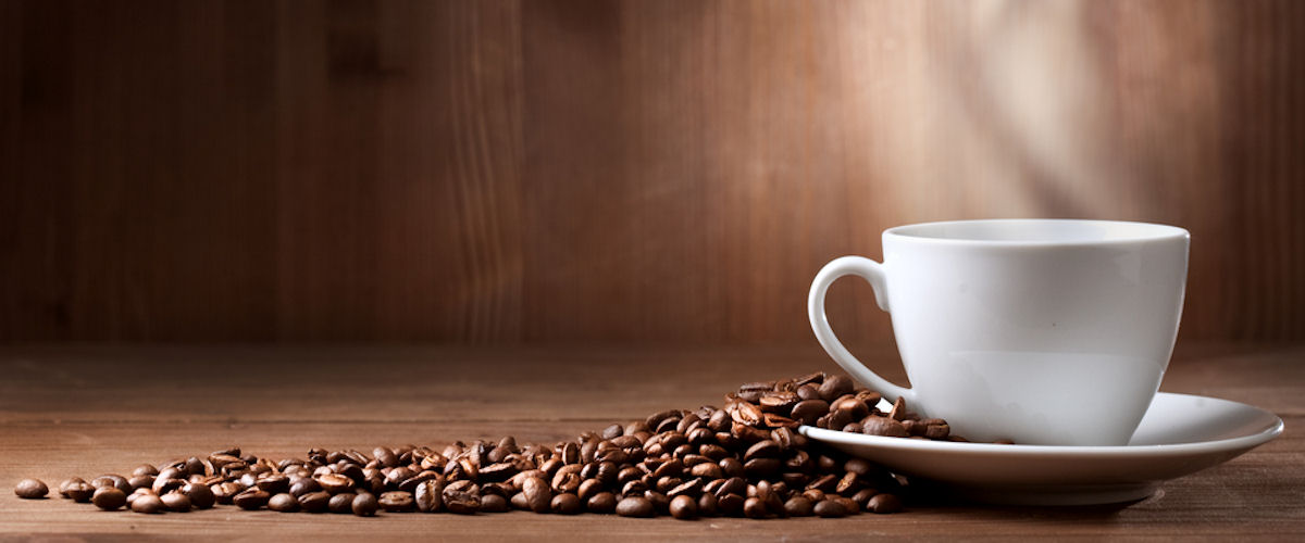 5 motive ca să nu arunci zaţul de la cafea