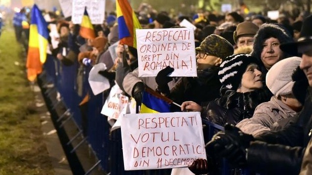 Proteste la Palatul Cotroceni (audio)