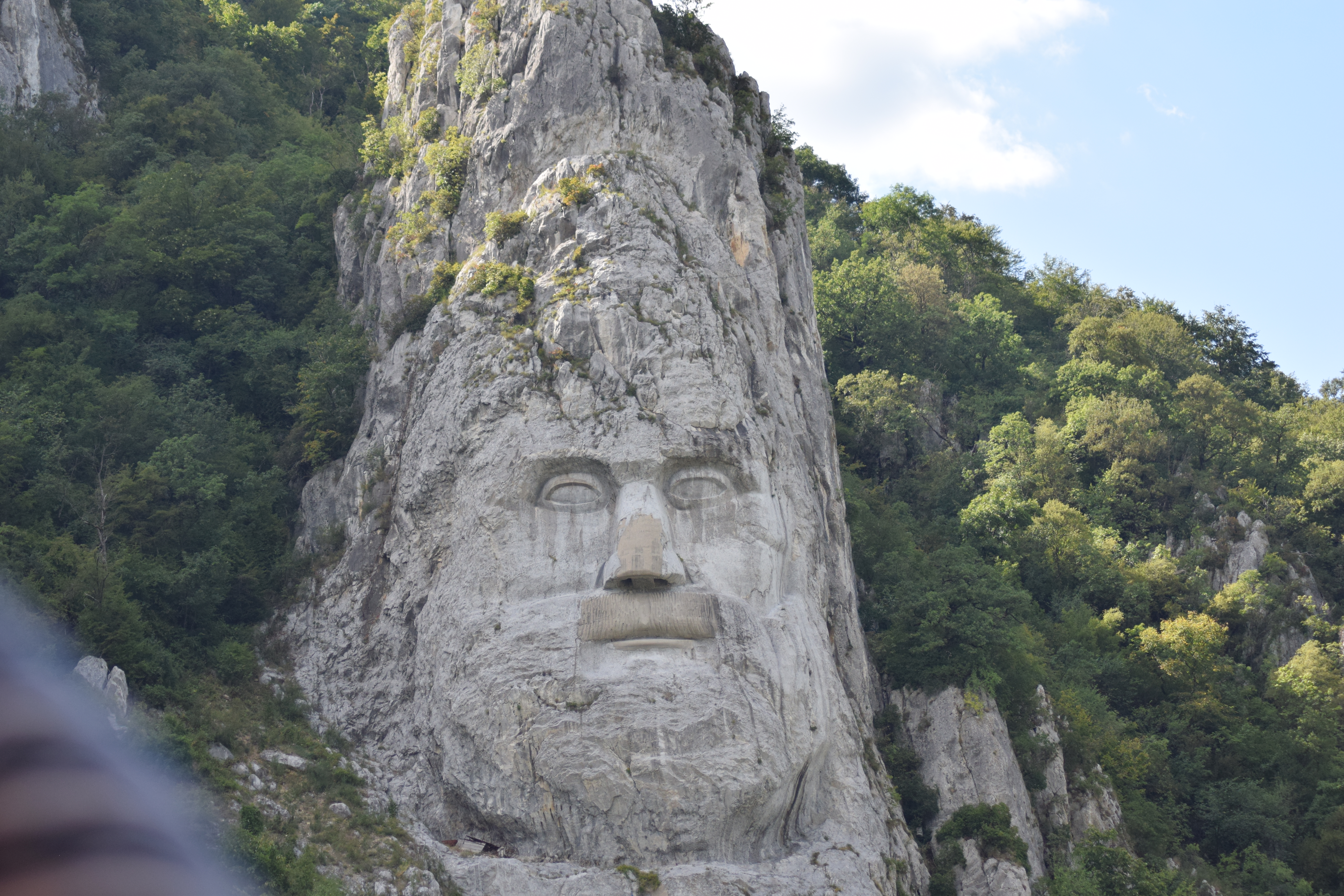 Azi despre ieri – 13 aprilie 2017