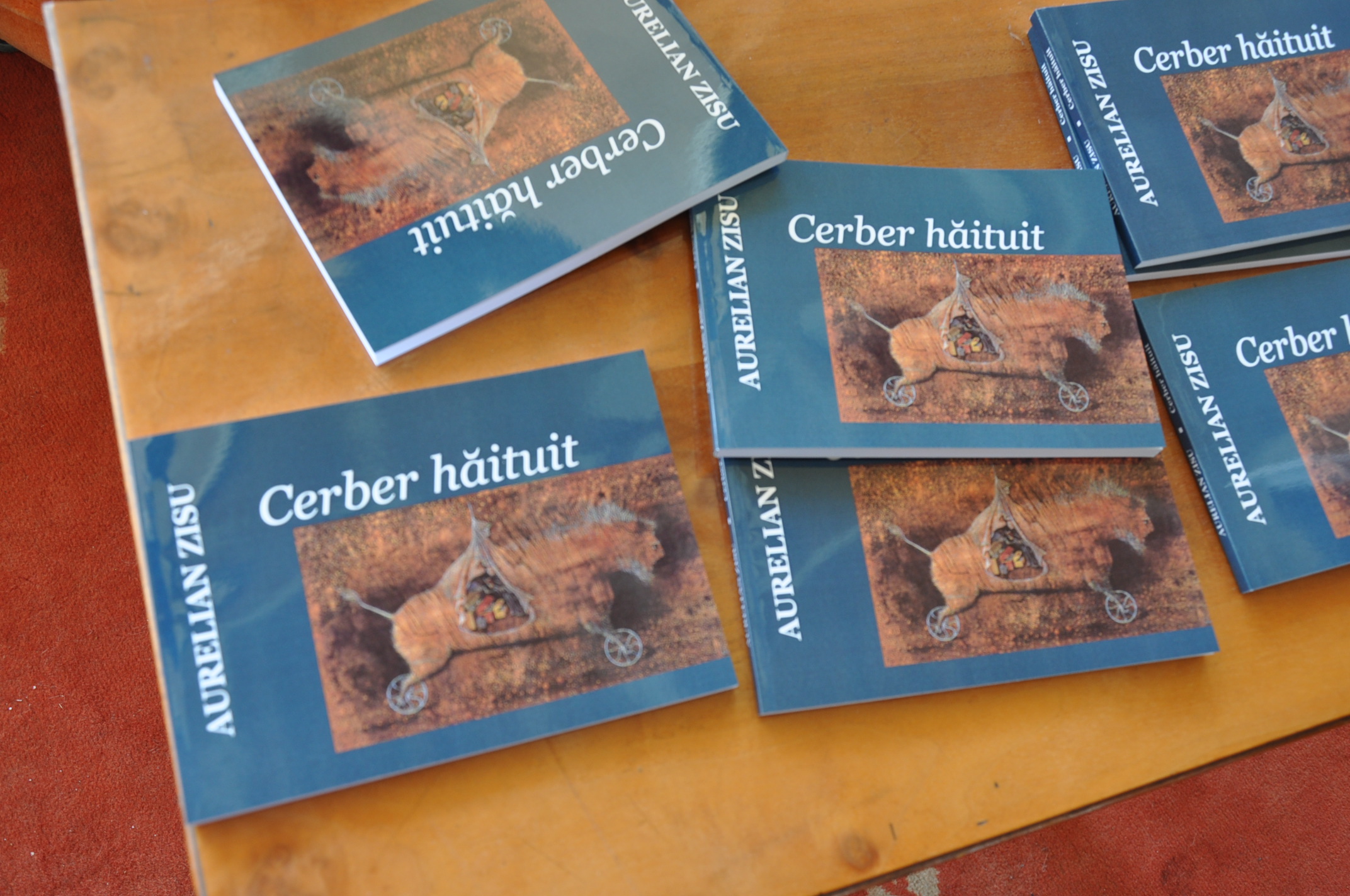 Volumul de versuri: „Cerber hăituit” , de Aurelian Zisu, lansat la Gaudeamus Craiova 2017