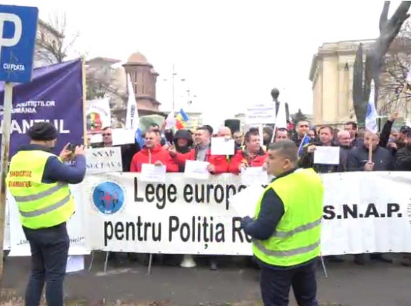 Polițiștii nu au primit răspuns la solicitarea de mărire a salariului (audio)