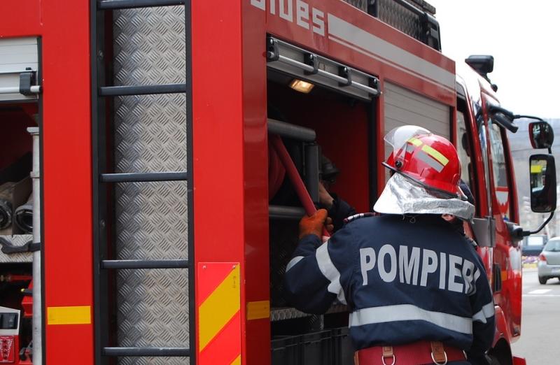 Incendiul de la un hotel din centrul Capitalei a lasat in urma trei victime