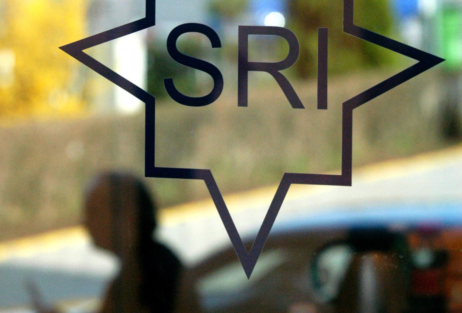 Ofiţerii SRI se retrag de la ANAF