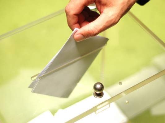 Ministerul de Externe a transmis către Autoritatea Electorală Permanentă o primă listă de propuneri pentru secţii de votare în străinătate