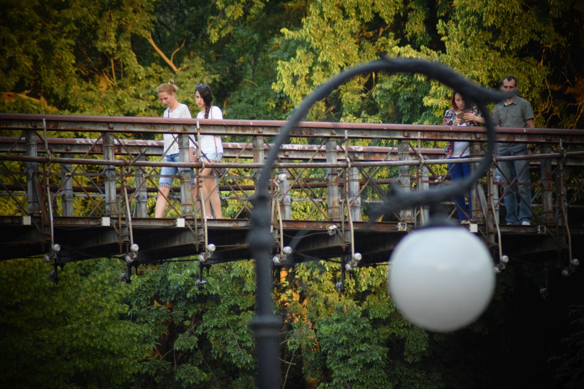 Azi despre ieri – 29 aprilie 2017