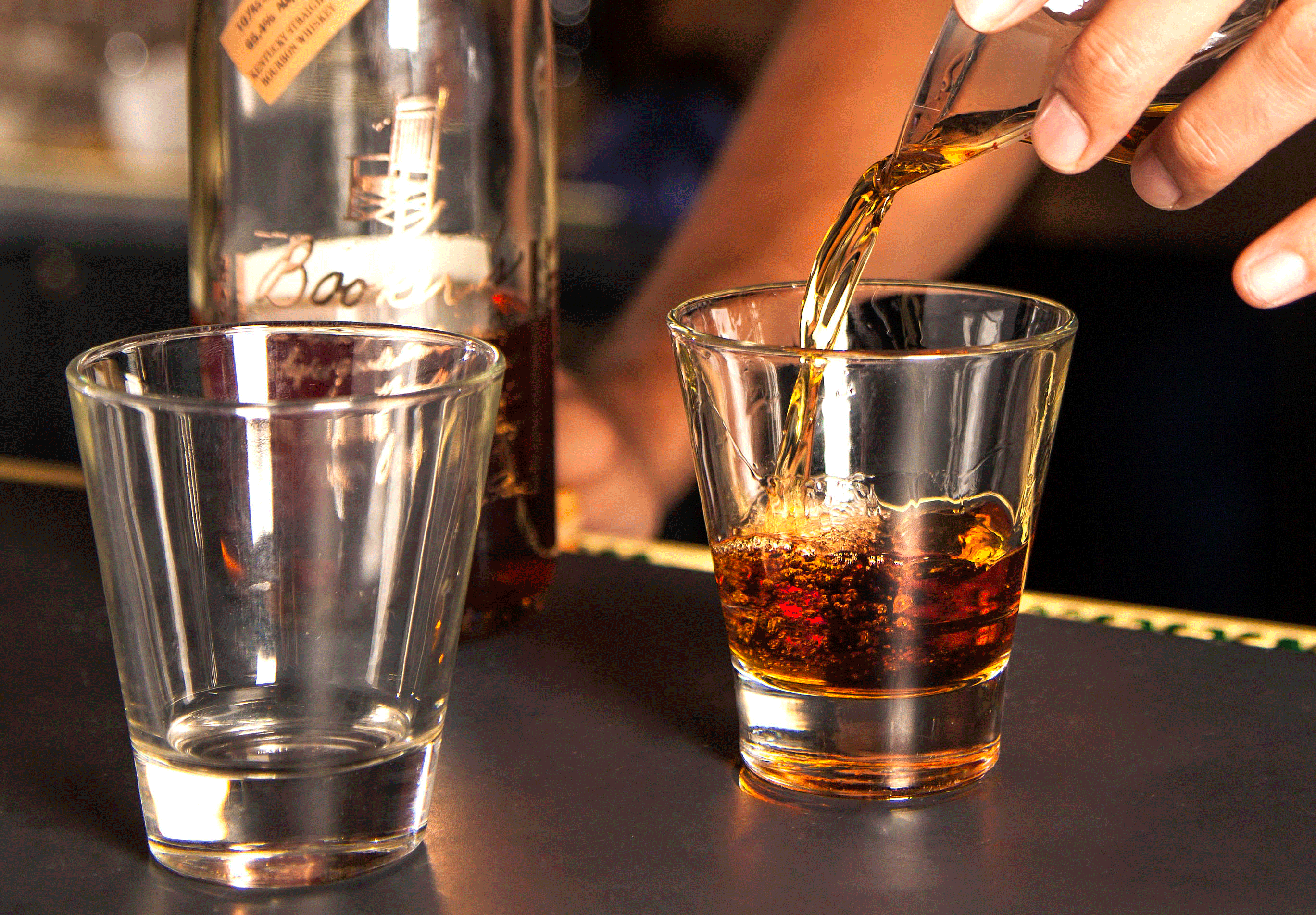 Inmormantare din Kenya, anulata dupa ce a fost sapata groapa. Cel care trebuia ingropat se afla, de fapt, la un bar