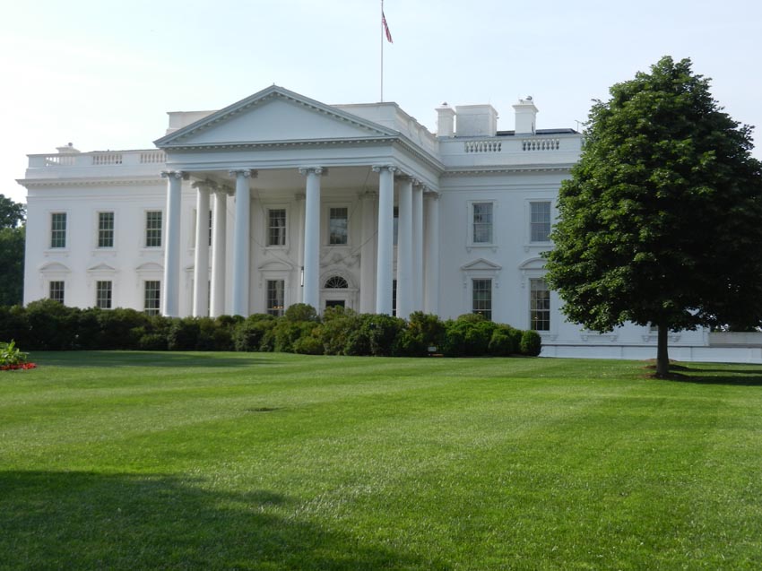 Continuă scandalul alegerilor prezidențiale din SUA