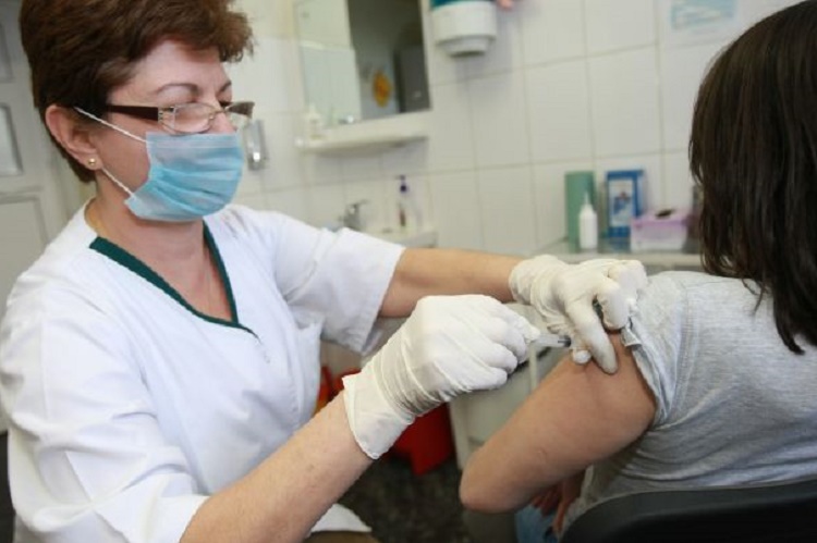 Vaccinul ROR, cumpărat în regim de urgenţă (audio)