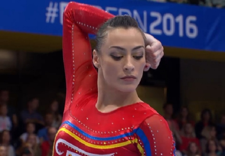 Gimnasta Cătălina Ponor a ratat calificarea în finala la sol după ce arbitrii au revenit asupra notei
