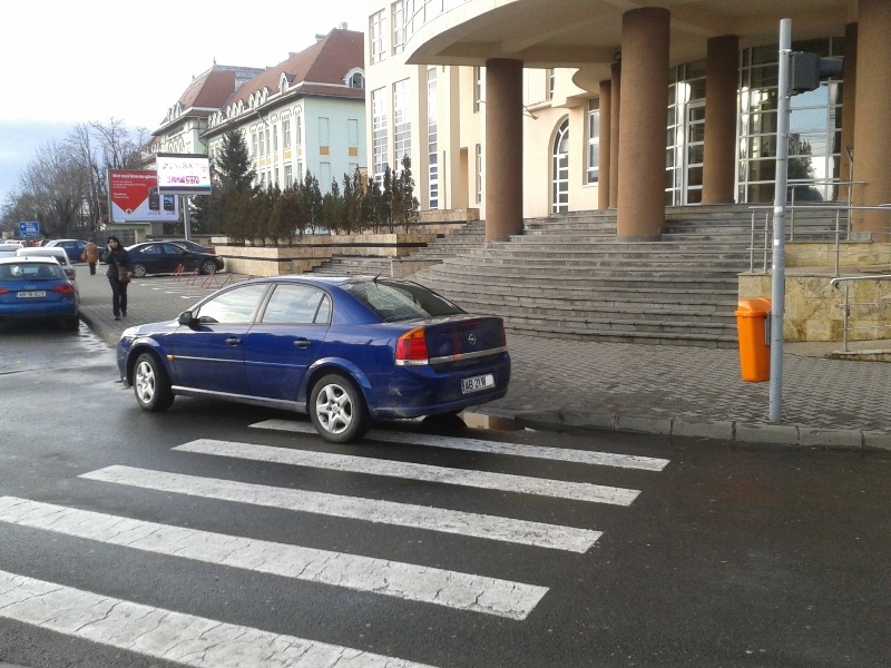 Vehiculele parcate neregulamentar în Craiova vor ajunge pe platforma RAT de pe Calea Severinului