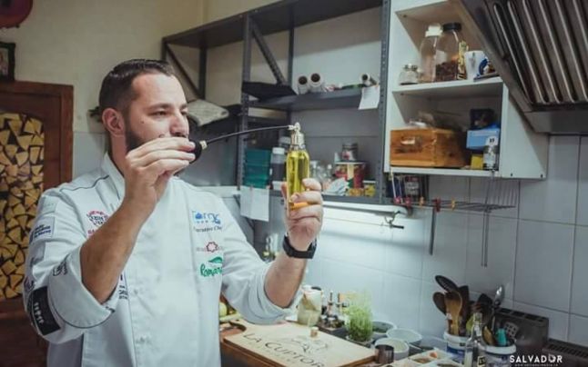 INEDIT: Primul parfum comestibil a fost lansat in Romania!