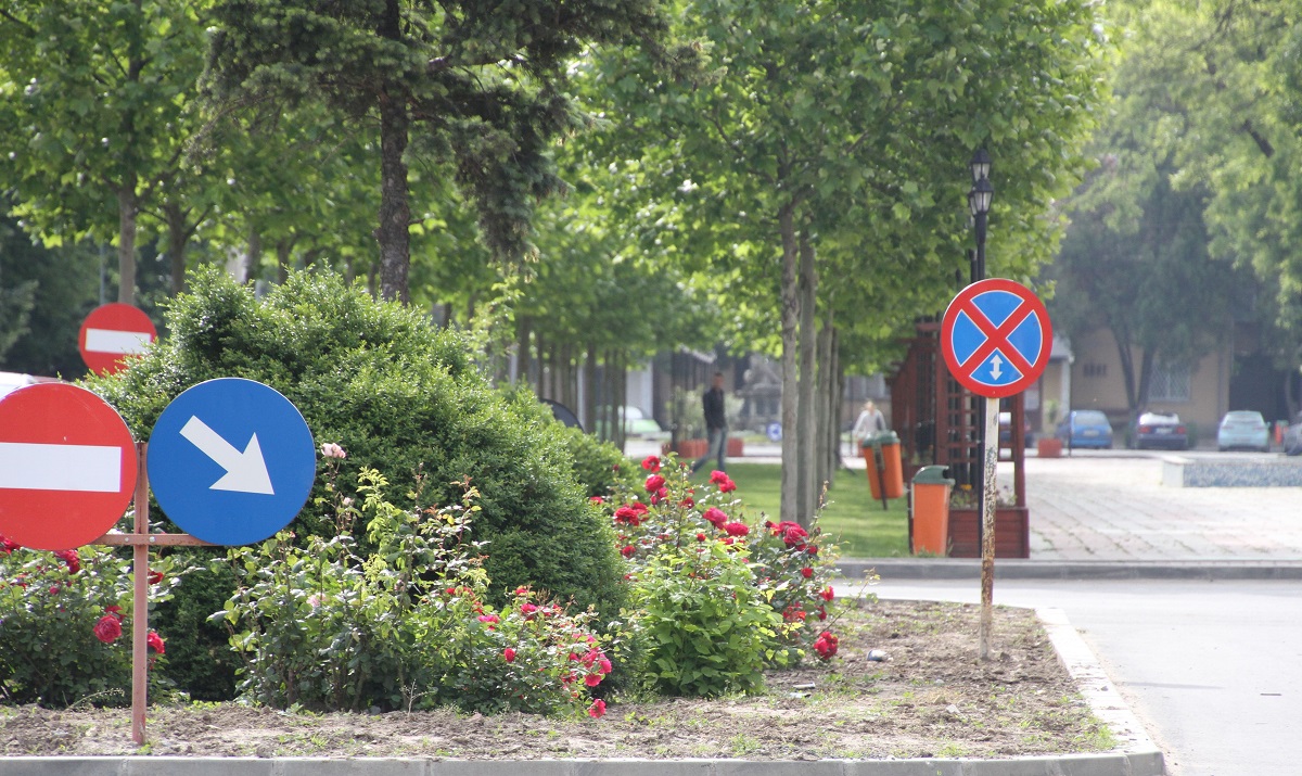 Azi despre ieri – 12 iunie 2017