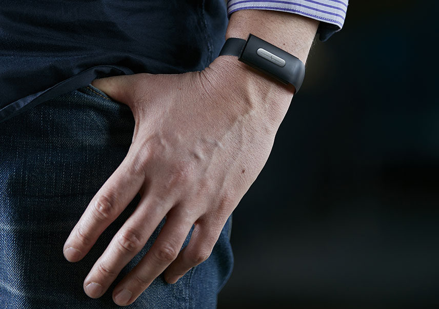 Gadget-ul care nu te lasă să-ți cumperi prostii atunci când ești beat