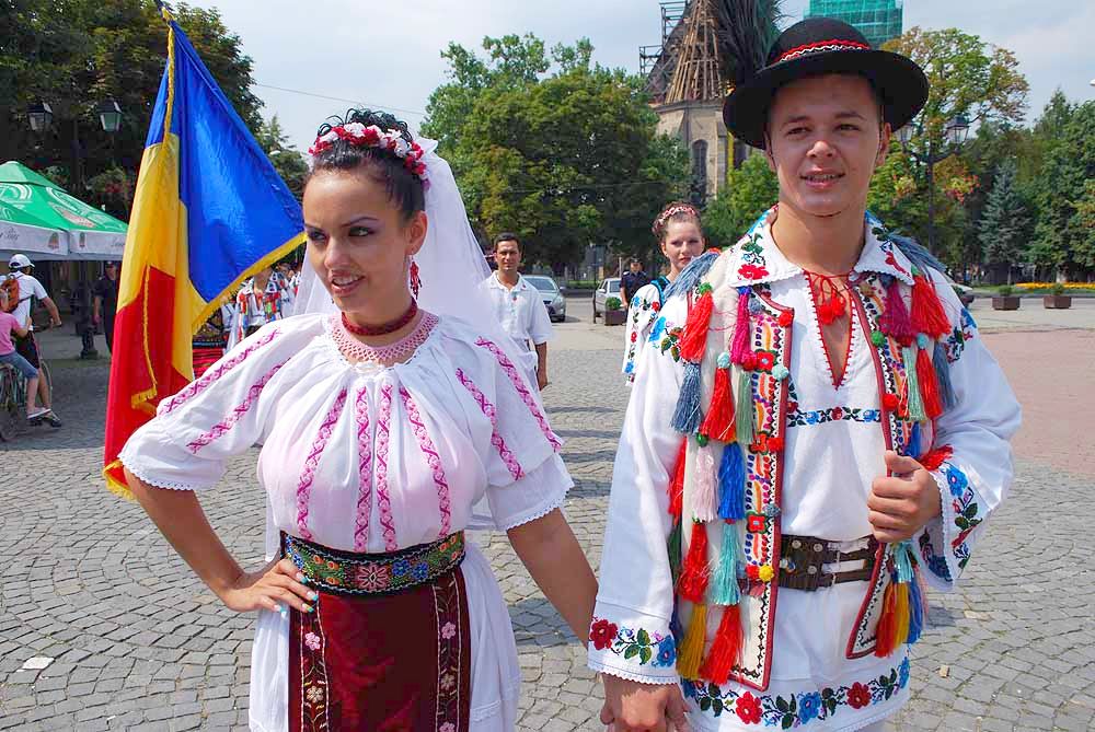 Ziua Costumului Popular Românesc (audio)