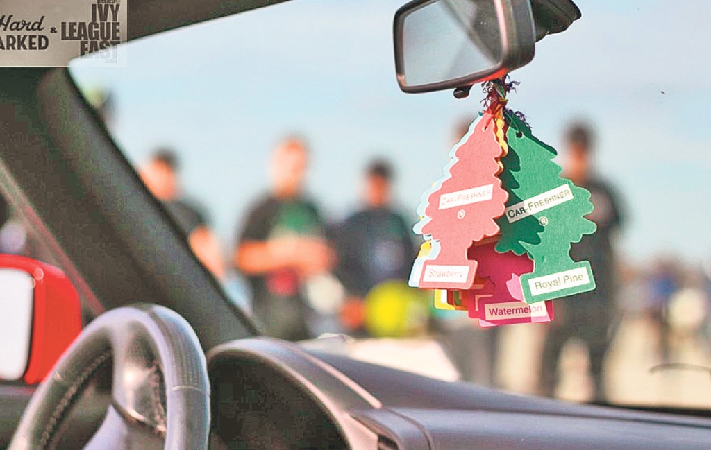 Cinci lucruri neştiute despre brăduţul odorizant de maşină