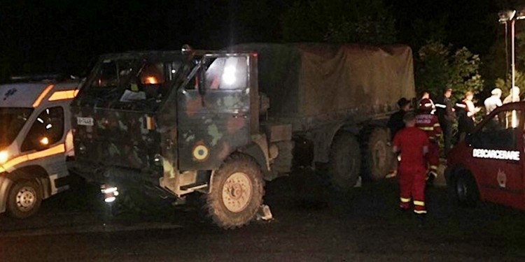 Camion militar prăbușit în prăpastie (audio)