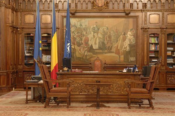 Forurile de conducere ale partidelor se pregătesc de consultări