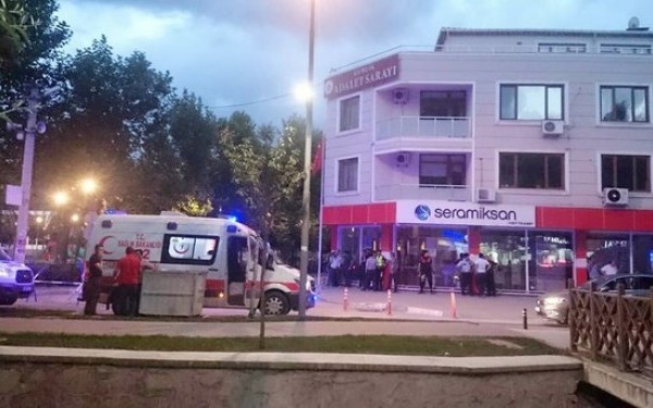 Atac armat in Turcia. Un politist a fost ucis, iar o persoana a fost luata ostatica