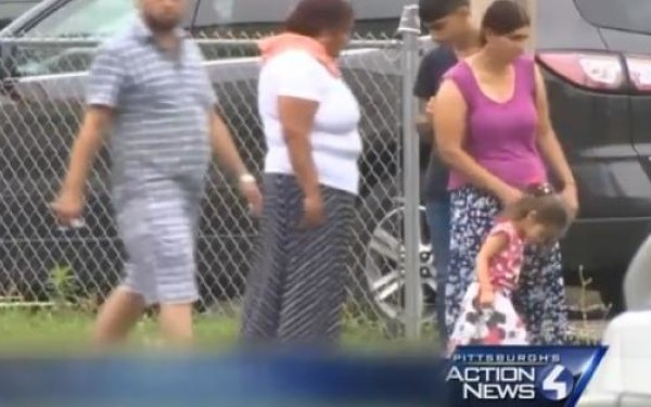 40 de romi din Romania au cerut azil in California. Americanii se plang ca omoara gaini si isi fac nevoile in public