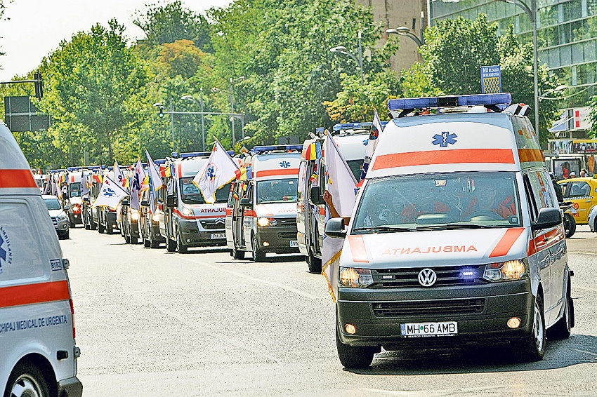 111 ani de la înfiinţarea Serviciului de Ambulanţă (audio)