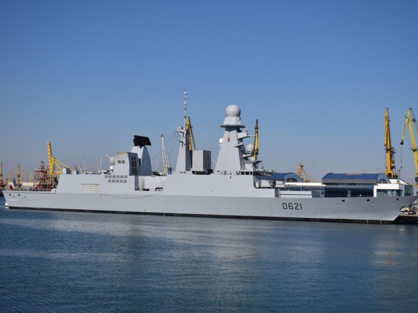 Un distrugător britanic şi o fregată din Turcia, în portul Constanţa (audio)