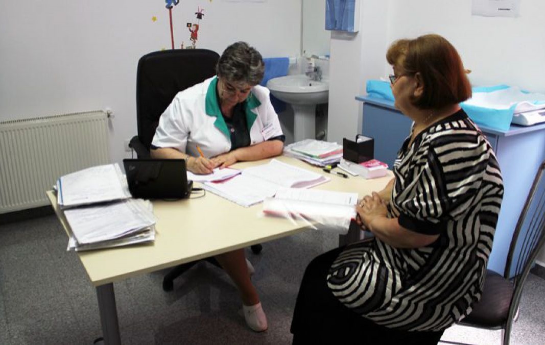 Numărul medicilor de familie, în scădere dramatică (audio)