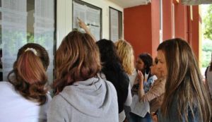 Ultima zi în care elevii îşi pot completa opţiunile în fişele de înscriere la liceu