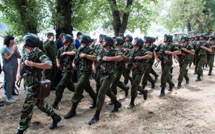 Formaţiune paramilitară ilegală (audio)