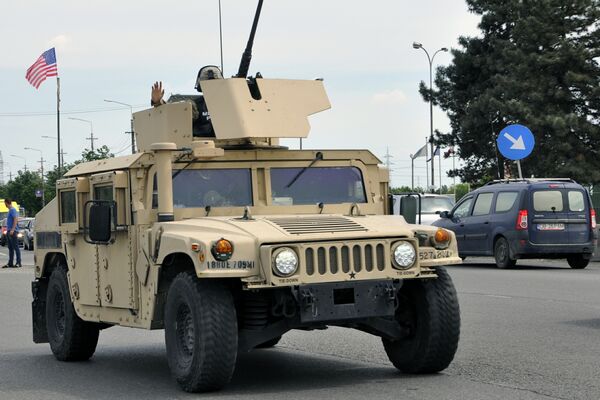 Expoziție de tehnică militară (audio)