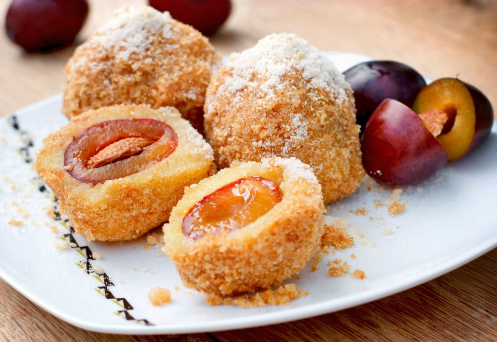 Găluște cu prune, desertul începutului de toamnă!