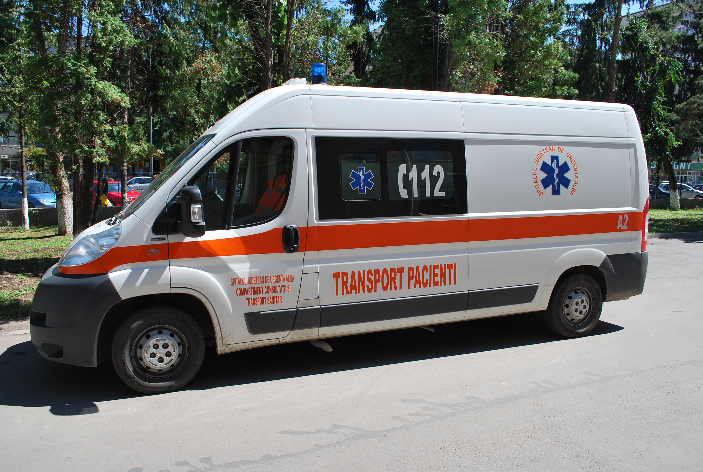 ANGAJĂRI la Ambulanţa Vâlcea! Se scot la concurs posturi de asistent medical