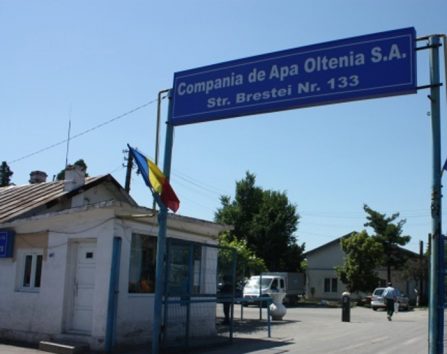 Compania de Apă Oltenia vrea să închidă robinetul de apă asociațiilor cu datorii