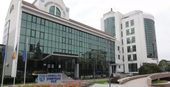 A fost amânat referndumul