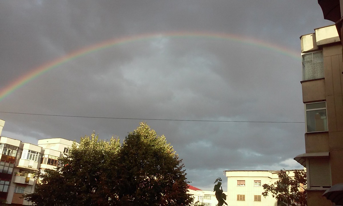 Azi despre ieri – 2 octombrie 2017