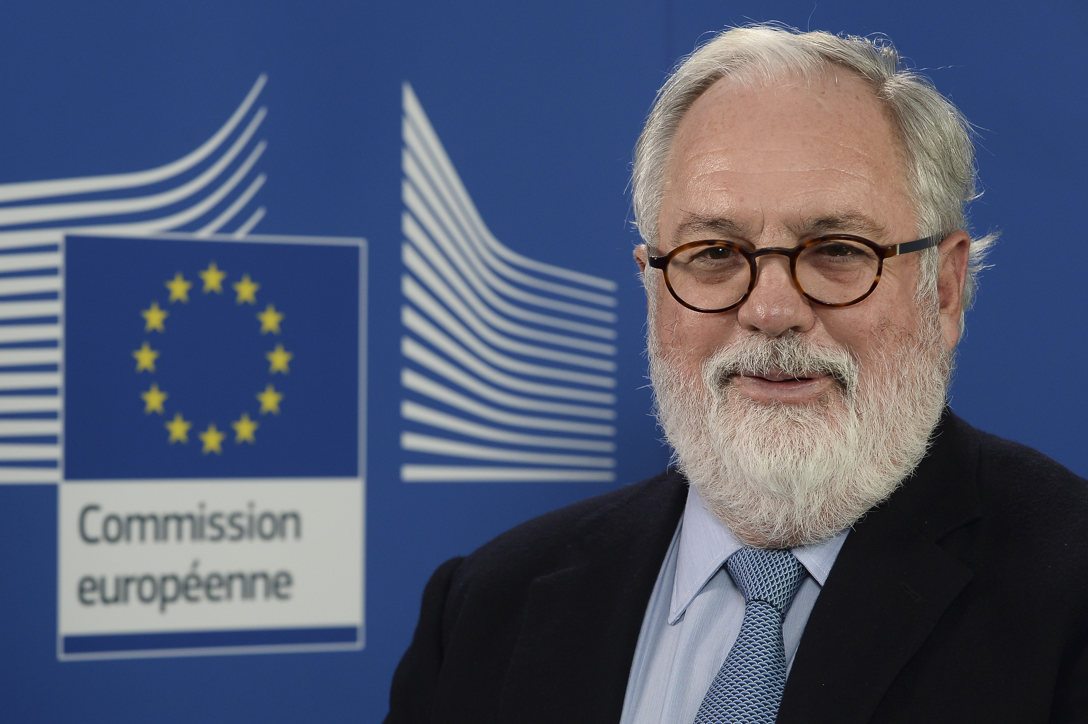Comisarul european Miguel Arias Cañete în vizită la București