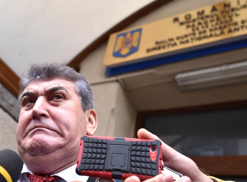 Gabriel Oprea, audiat în dosarul poliţistului Bogdan Gigină