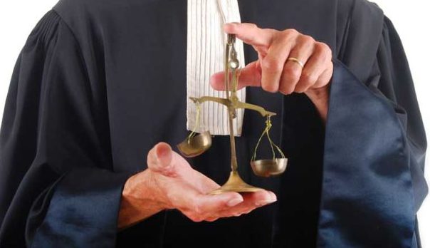 Guvernul a aprobat înființarea Avocatului Copilului