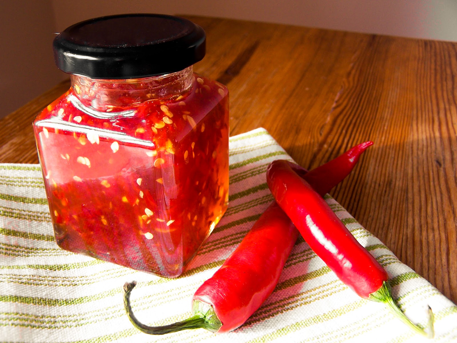 Reteta saptamanii: dulceata de ardei iute