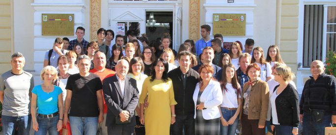 Elevi şi profesori din Franţa, Germania, Polonia şi Turcia vor participa la ecologizarea Dealului Capela