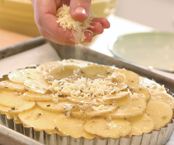 Rețeta săptămânii: Tartă de cartofi la tigaie