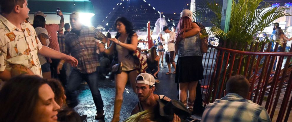 Primele declarații ale iubitei atacatorului din Las Vegas