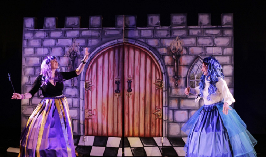 Colibri: Frumoasa din pădurea adormită