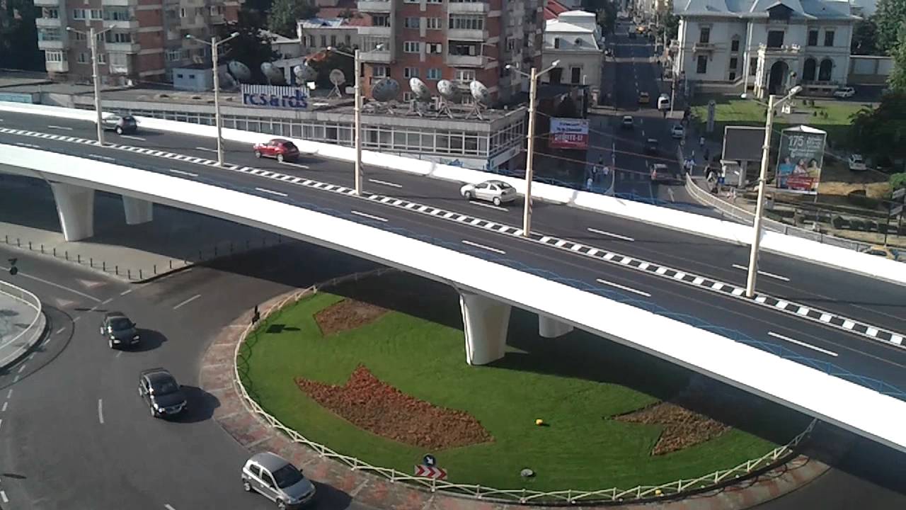 Accident grav pe pasajul suprateran din Craiova