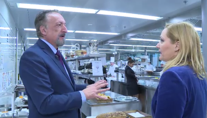 Un român pregătește managerii din industria luxului, în cea mai bună școală din lume