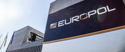 Reuniune la București (audio)