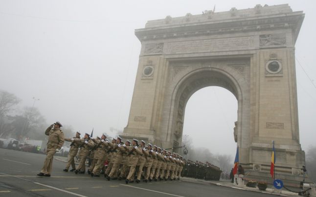 Paradă în București (audio)